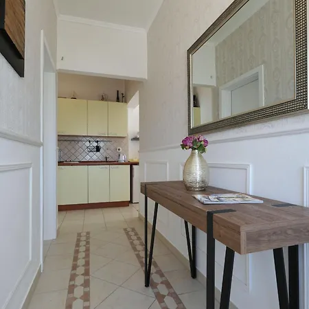 Apartman Laura, No 2 Maslenica