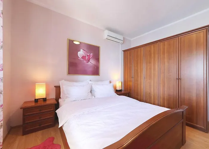 Appartement Laura, No 2 *