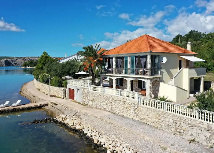 Apartment Laura, No 2 Maslenica