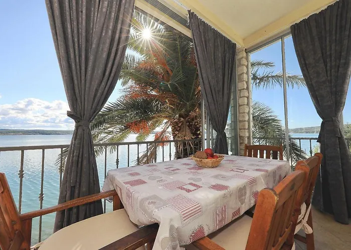 Laura, No 2 Apartmán